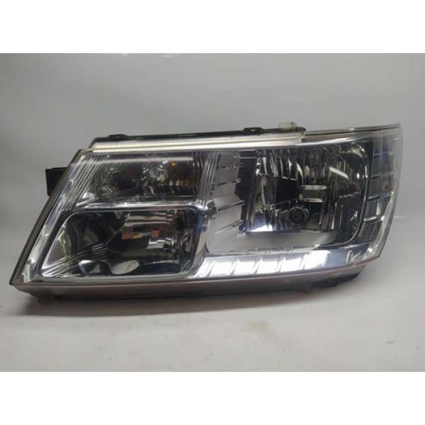 Farol Esquerdo Dodge Journey Se 2010