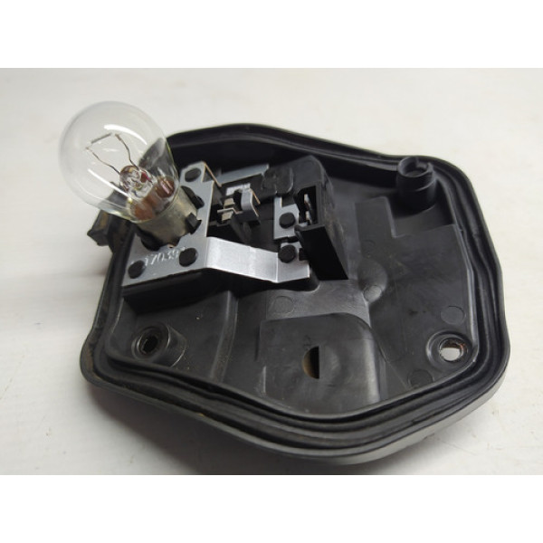 Circuito Lanterna Traseira Esquerda Audi A4 2012