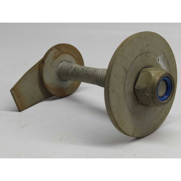 Parafuso Bandeja Suspensão Jaguar Xf 3.0 2012 Frente 