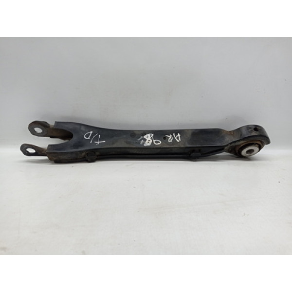 Braço Suspensão Traseira Direita Mercedes C200 Cgi 2014 1.8