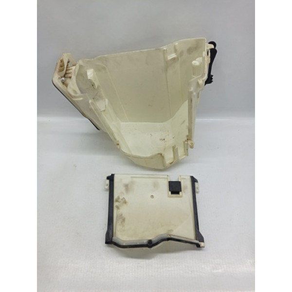 Suporte Caixa Fusível Relé Mercedes C200 1.8 Cgi 2014 