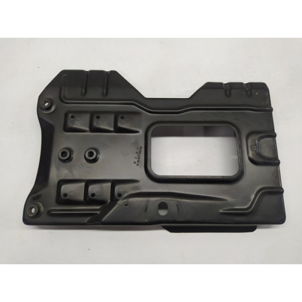 Suporte Base Bateria Mercedes C180 Cgi 2011 1.8 Aut