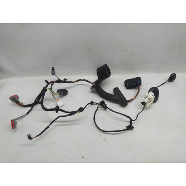 Chicote De Porta Dianteiro Direito Ford Fiesta Gtdi 2018