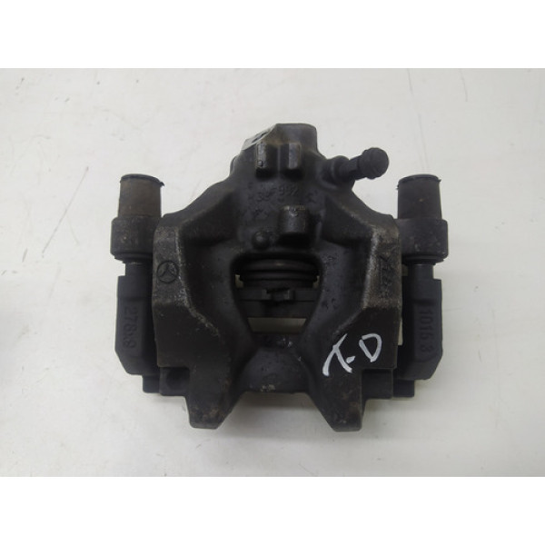 Pinça Traseira Direita C180 Touring 2014 1.6 Aut