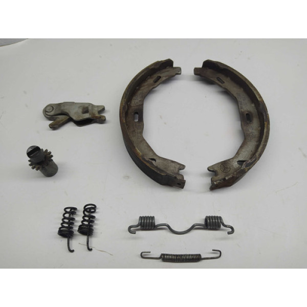 Lona Reparos Mercedes C250 1.8 Cgi 2014 Esquerda