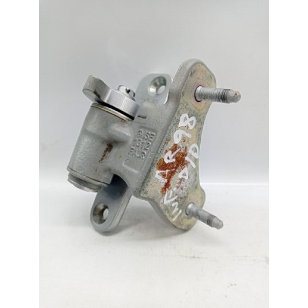 Dobradiça Porta Dianteira Direita Mercedes C200 2014 Cgi