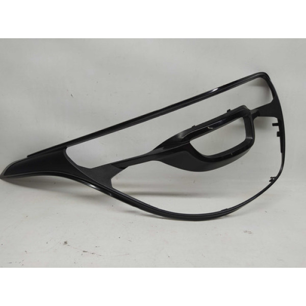 Moldura Acabamento Interno Lanterna Esquerda Fiat Toro 2020