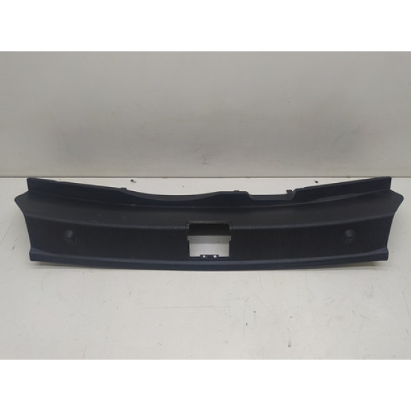 Acabamento Traseiro Porta Malas Mercedes C200 Cgi 2013