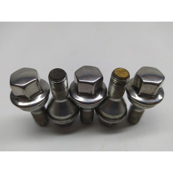 Parafuso Roda Jeep Compass 1.3 2023 Jogo C/ 5 Peças 