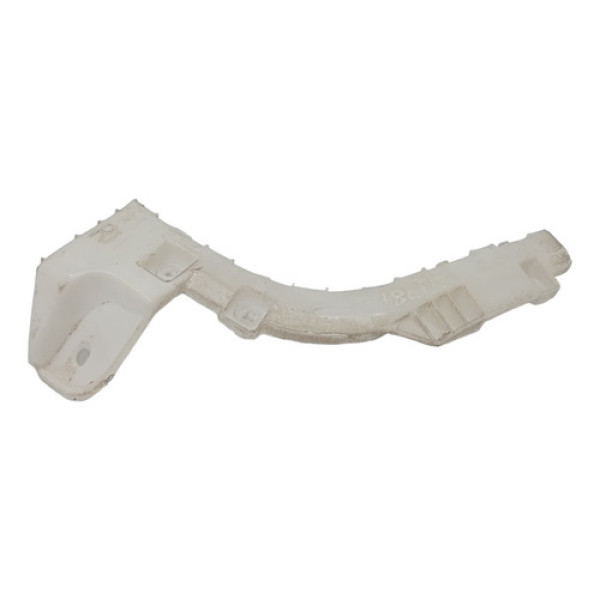 Guia Parachoque Traseiro Direito Outlander Sport 2.0 2022