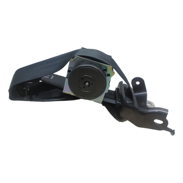 Cinto Traseiro Esquerdo Corolla Cross 2023 1.8 Hybrid