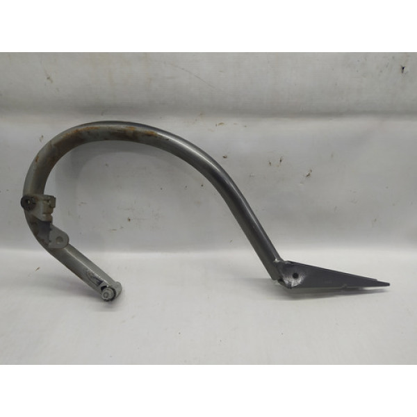 Braço Dobradiça Direita Porta Malas C180 Cgi 2011 1.8 Aut