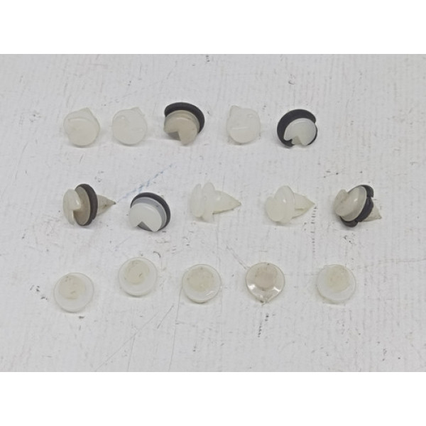 Jogo De Travas Tampa Traseira Fiat Toro 2020 2.4 Volcano 